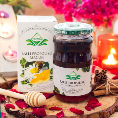 Ballı Propolisli Macun