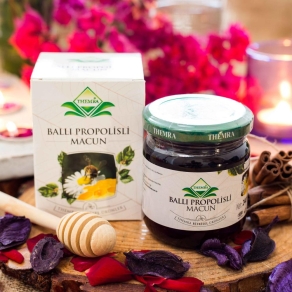 Ballı Propolisli Macun