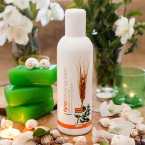 Fiyto Buğday ve Isırgan Özlü Bitkisel Saç Kremi